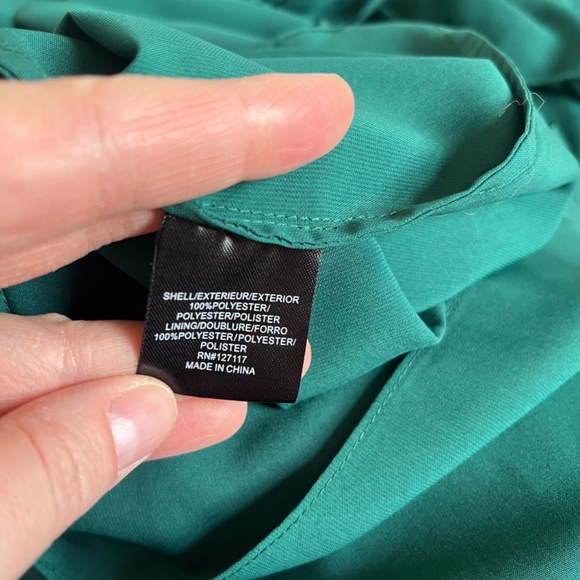 Badgley Mischka Georgette Cascading Emerald Ruffle Gown, High-low Hem, Size 10 - Picture 5 of 11